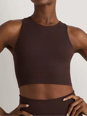 NWT Ultra-Form High-Neck Cropped Tank XS